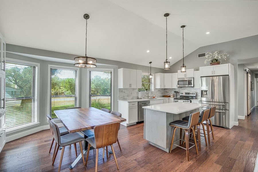 Ample seating in dining and kitchen