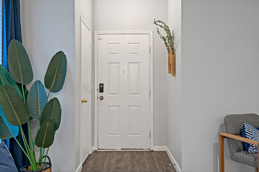 Furnished Finder property 635035_1 photo 7
