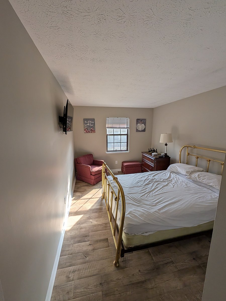 Furnished Finder property 635049_1 photo 9