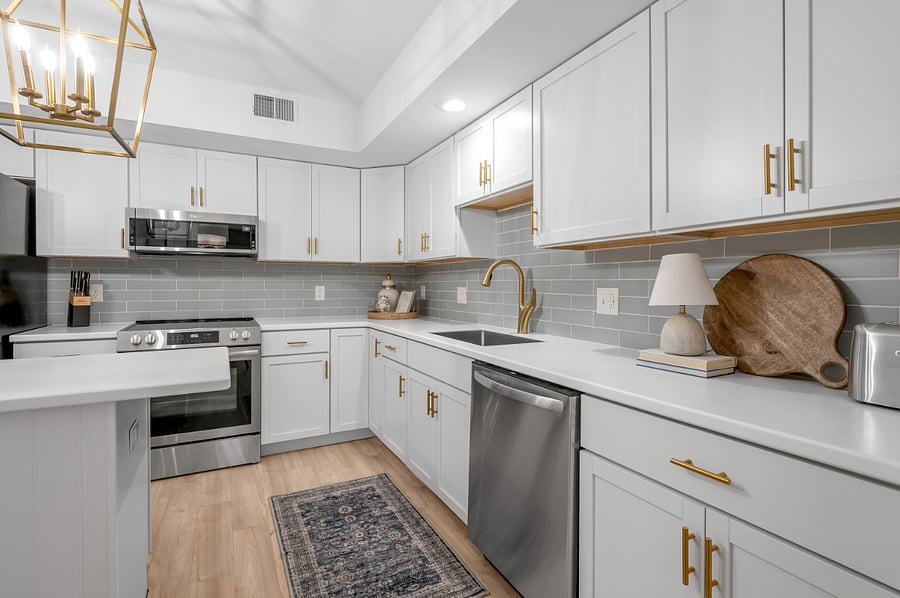 Brand new kitchen with plenty of counterspace for preparing meals