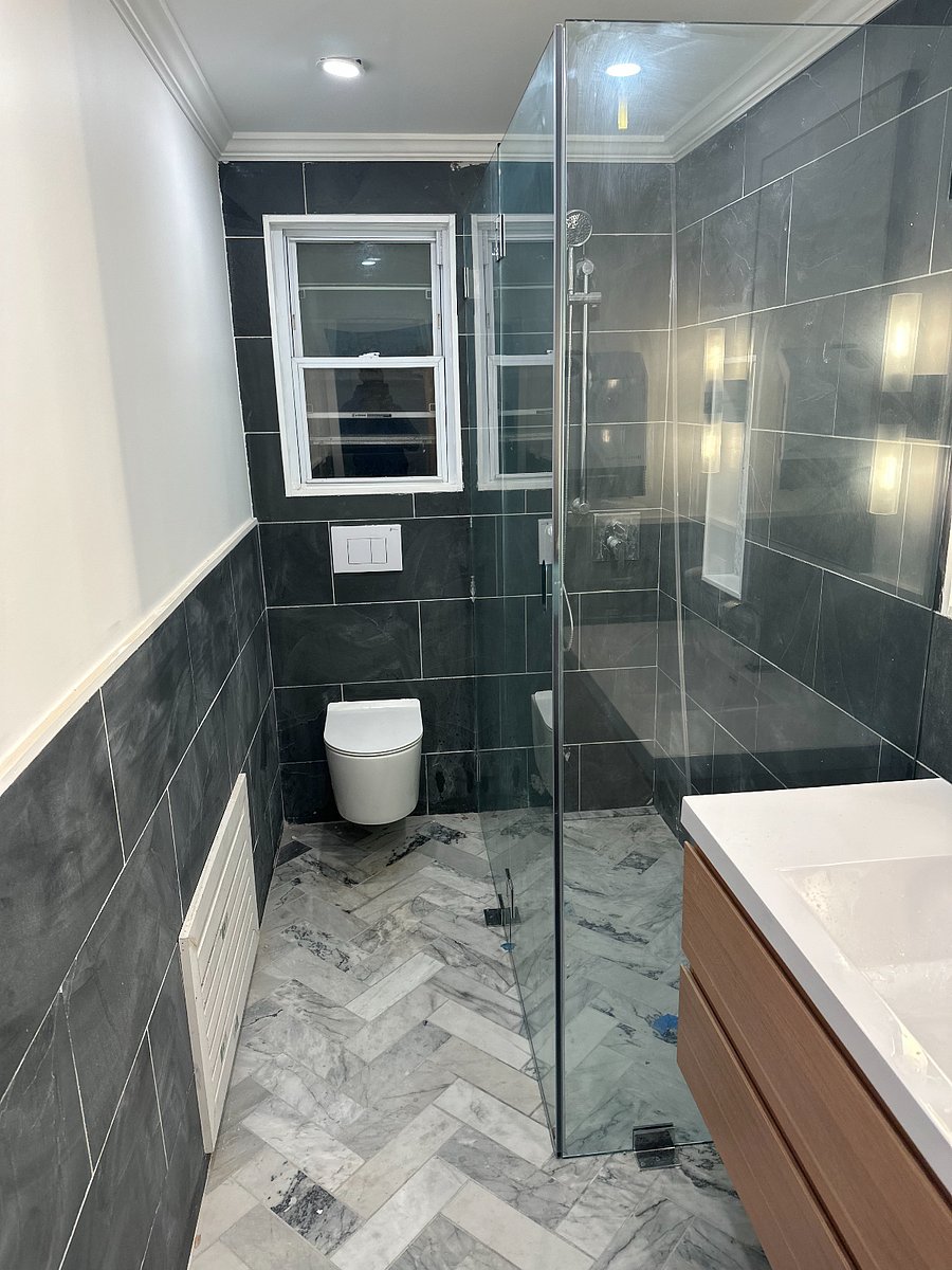 Private bathroom associated with large bedroom ($1400)
