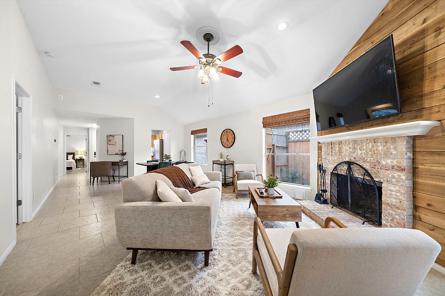 Furnished Finder property 635188_1 photo 2