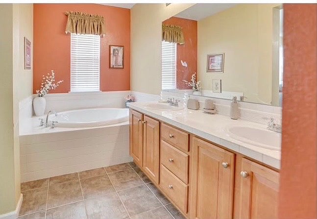 Furnished Finder property 635190_1 photo 13