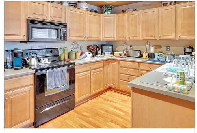 Furnished Finder property 635190_1 photo 8