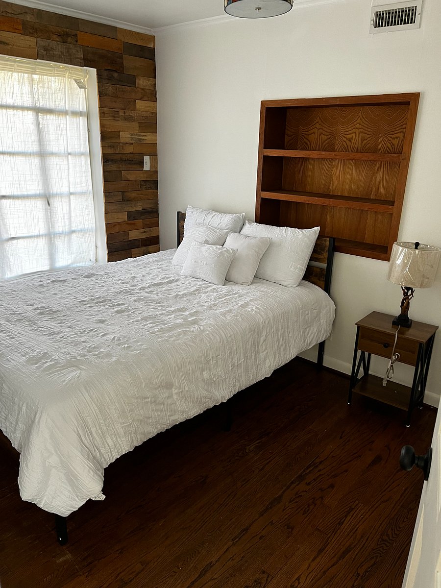 Furnished Finder property 635310_1 photo 8
