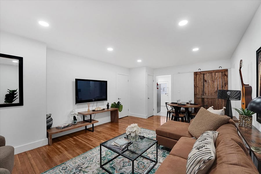 Furnished Finder property 635311_1 photo 30