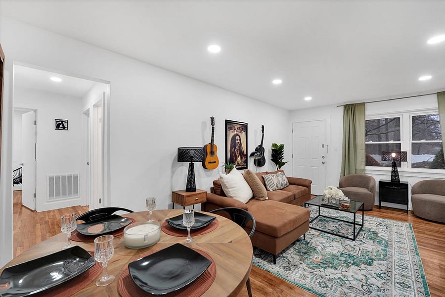 Furnished Finder property 635311_1 photo 35