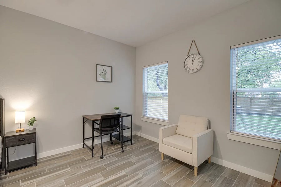 Furnished Finder property 635342_1 photo 12