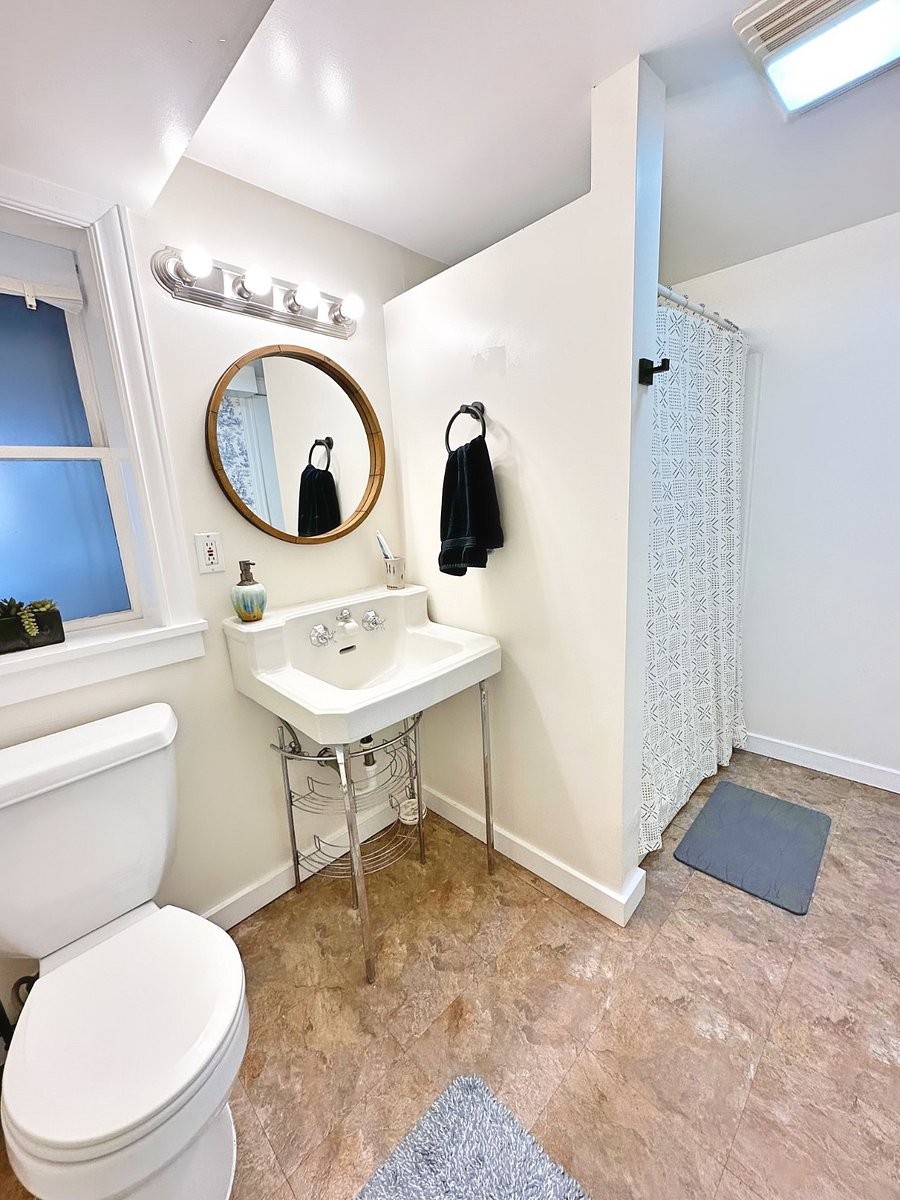 Furnished Finder property 635370_1 photo 12