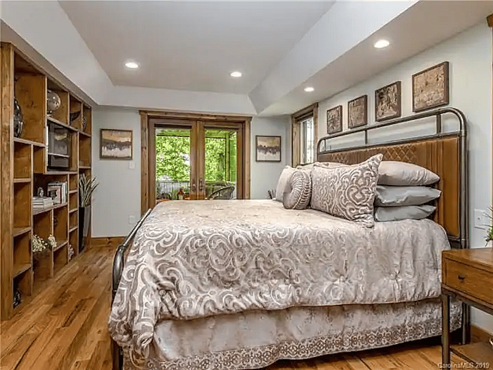 Furnished Finder property 635404_1 photo 4