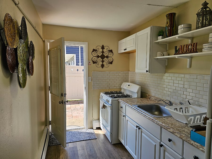 Furnished Finder property 635466_1 photo 9