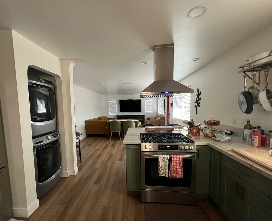 Furnished Finder property 635476_1 photo 9