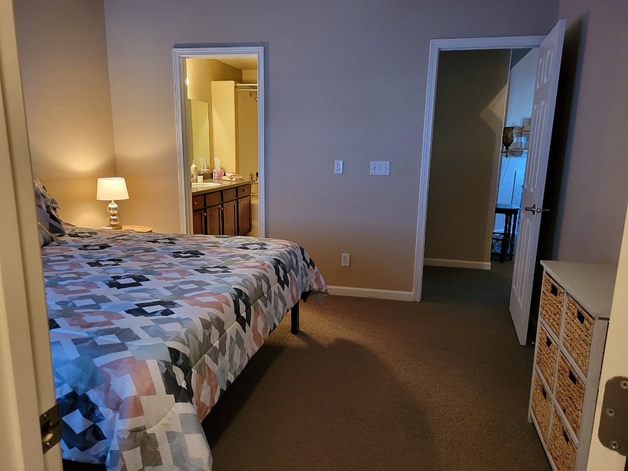Furnished Finder property 635513_1 photo 25