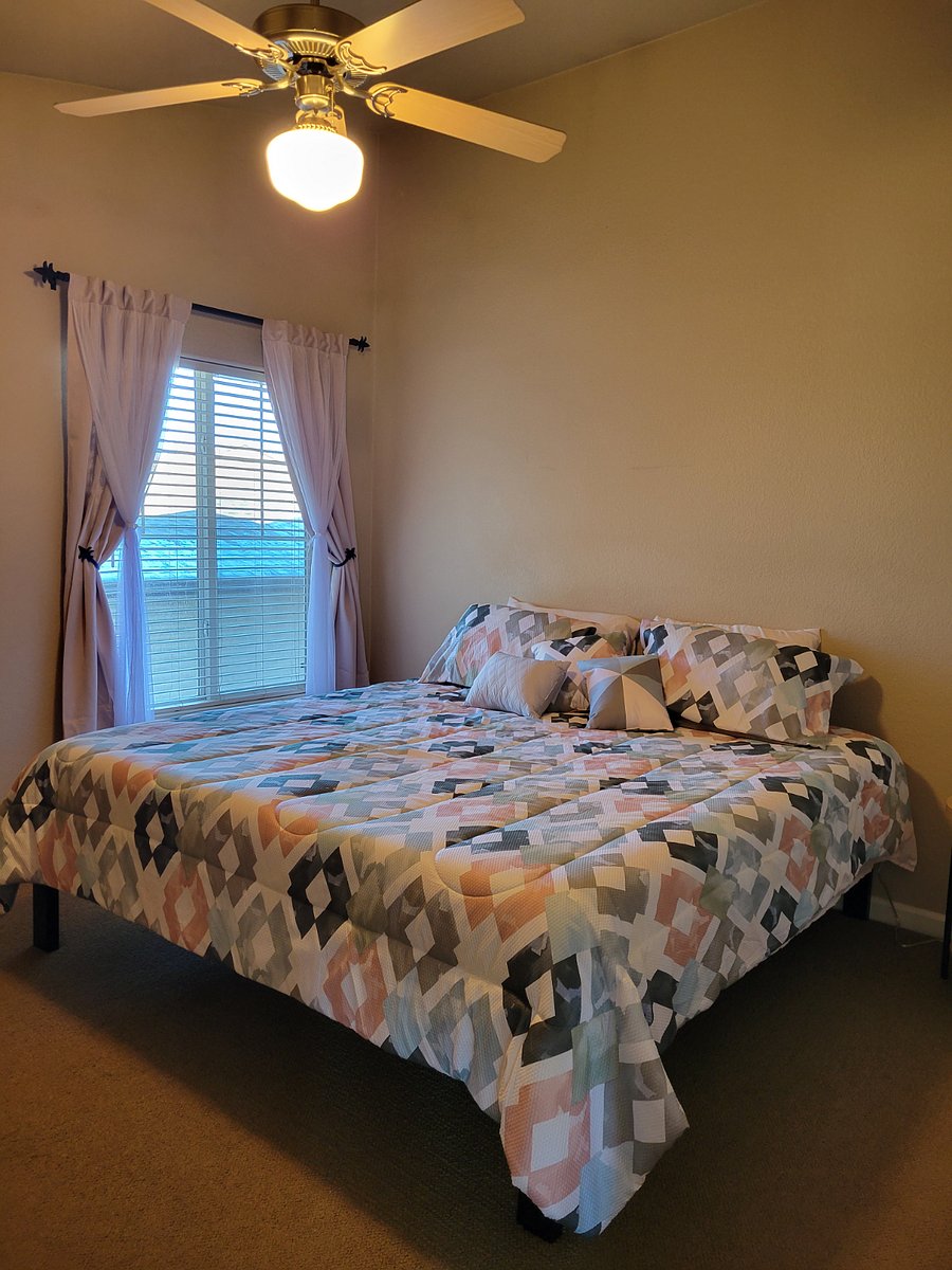 Furnished Finder property 635513_1 photo 26