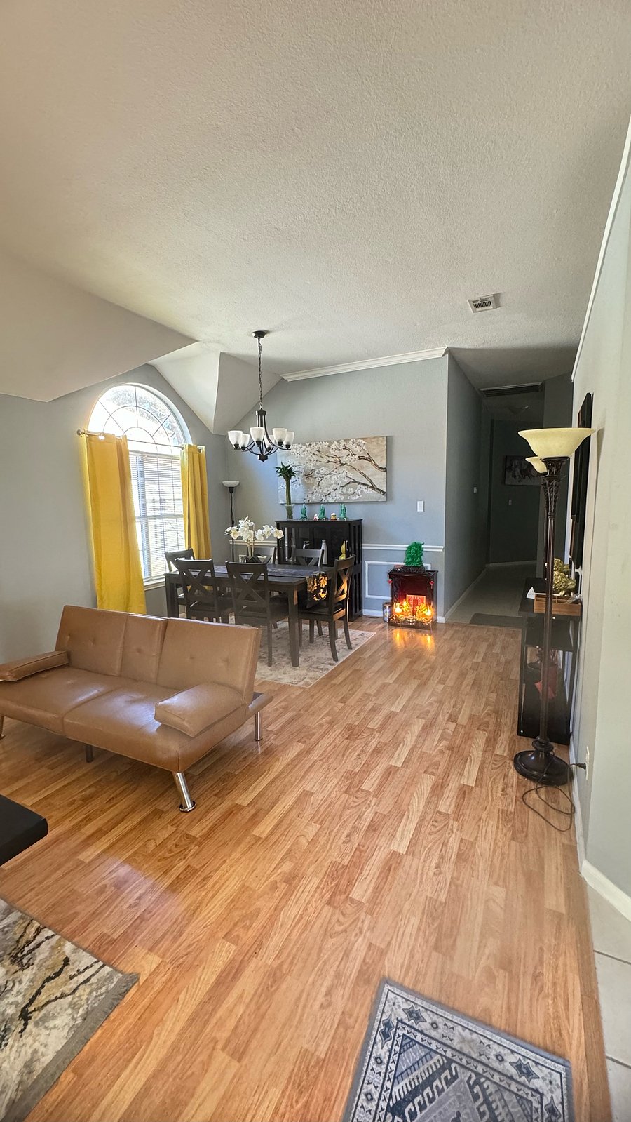 Furnished Finder property 635577_1 photo 3