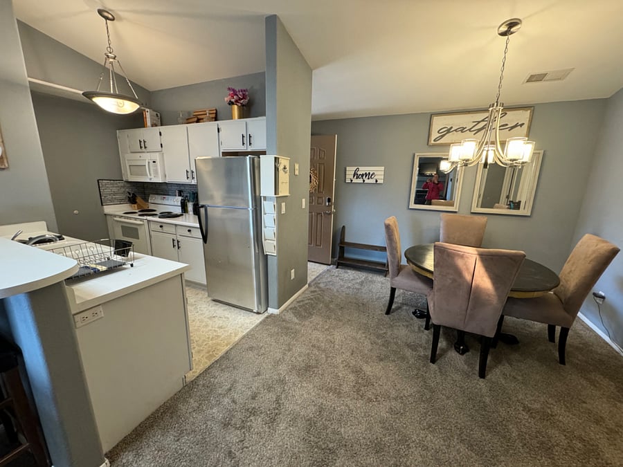 Furnished Finder property 635586_1 photo 11