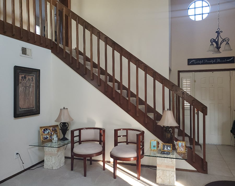 This is a shared home with the owner, but the entrance is right next to the stairway that takes you to your living suite, so it is semi-private and you don't have to walk through the entire house to get to your room, bathroom or relaxation lounge. 