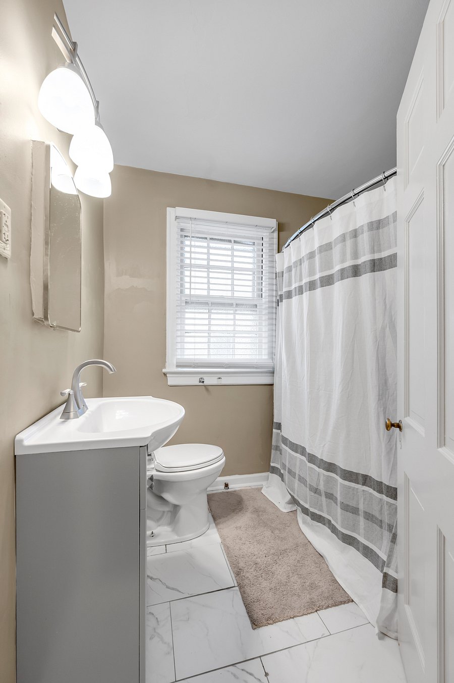Furnished Finder property 635599_1 photo 8