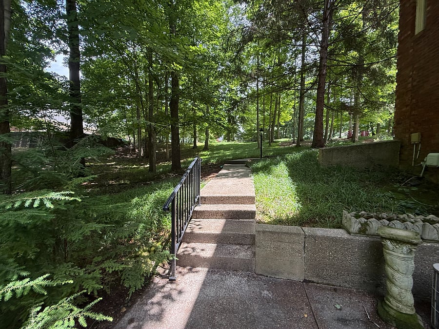 Furnished Finder property 635618_1 photo 12
