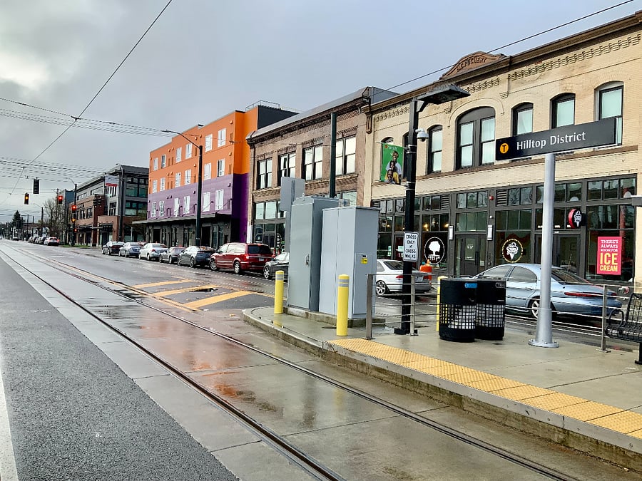 We are 3 blocks from trendy Hilltop restaurants/bars/stores on MLK
