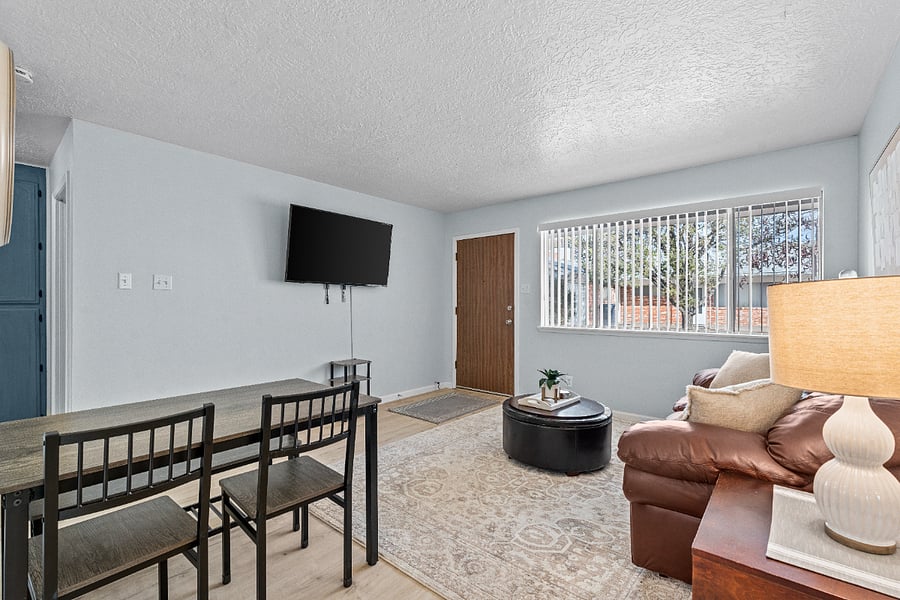 Furnished Finder property 635669_1 photo 12
