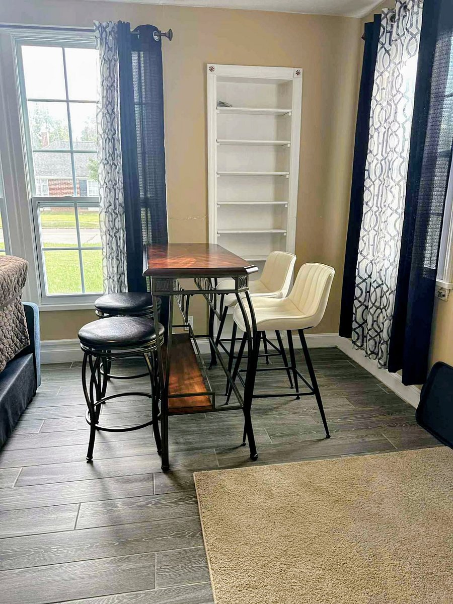 High top table with chairs