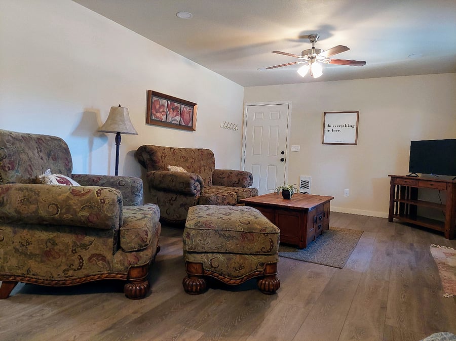 Furnished Finder property 635802_1 photo 5