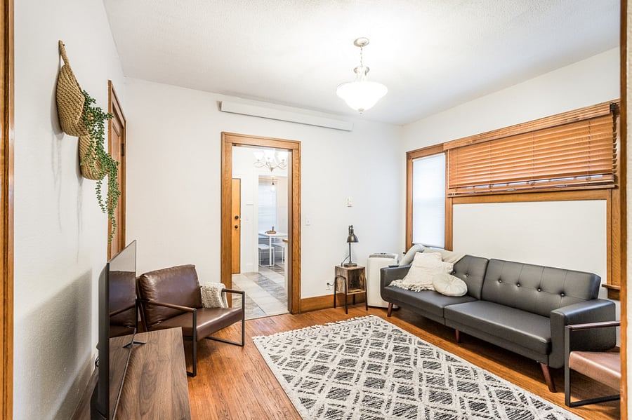 Furnished Finder property 635994_1 photo 9