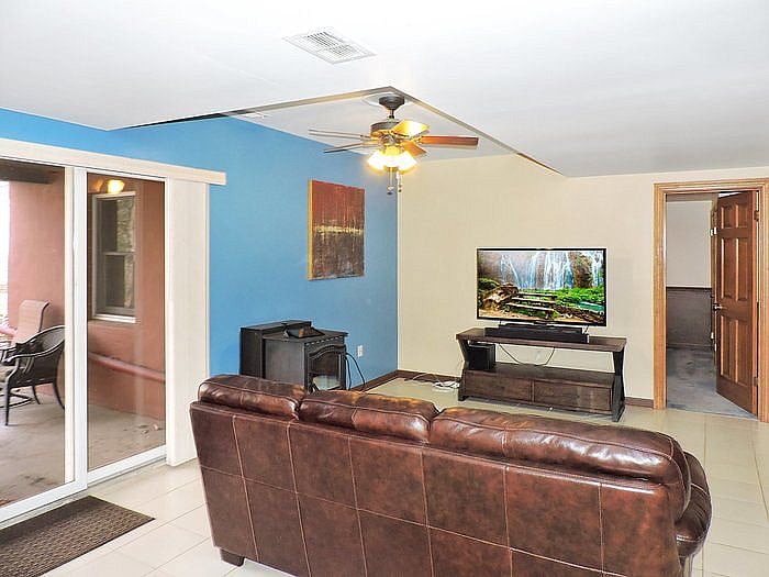 Furnished Finder property 636022_1 photo 17