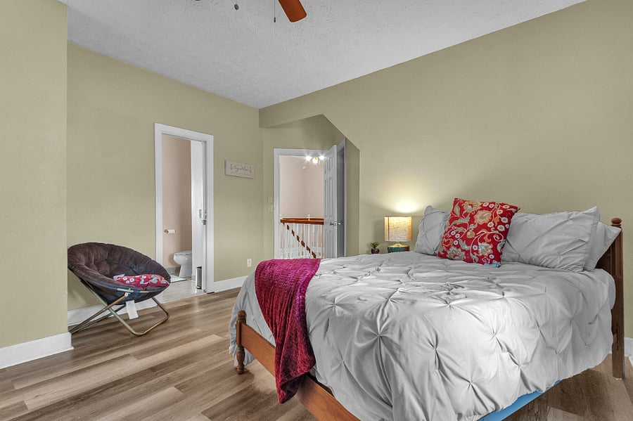 Furnished Finder property 636058_1 photo 37