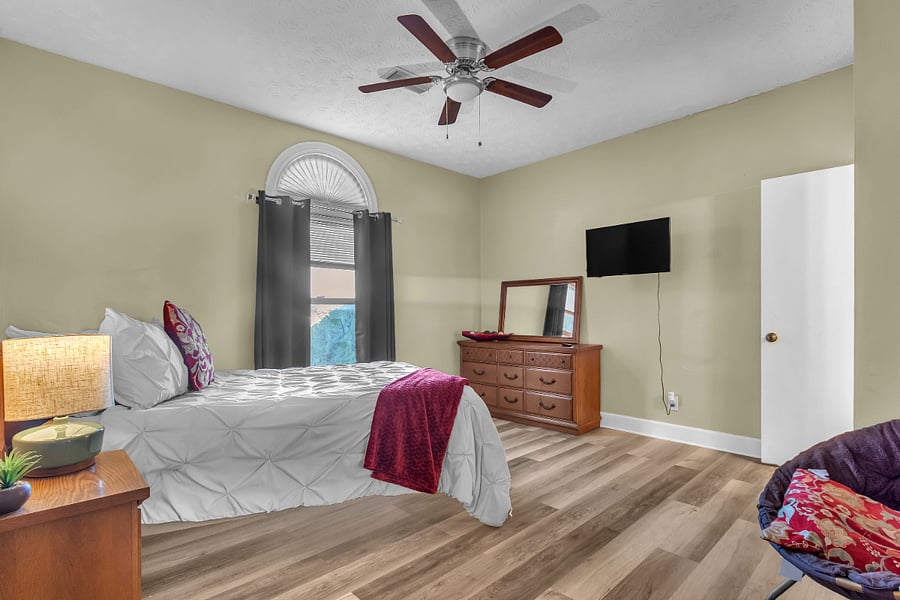 Furnished Finder property 636058_1 photo 38