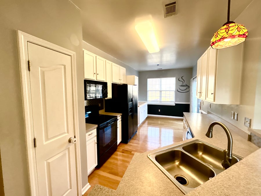 Furnished Finder property 636088_1 photo 6