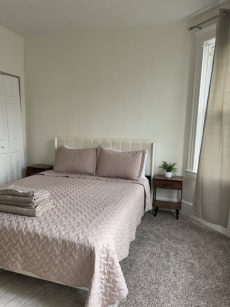Furnished Finder property 636189_1 photo 18