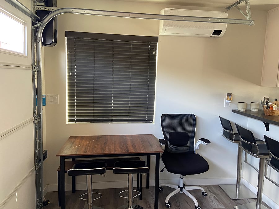 Work Station