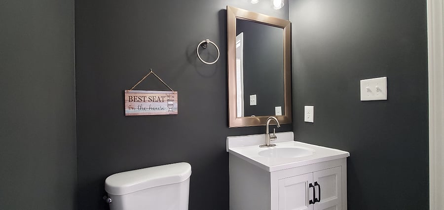 1/2 bath main floor