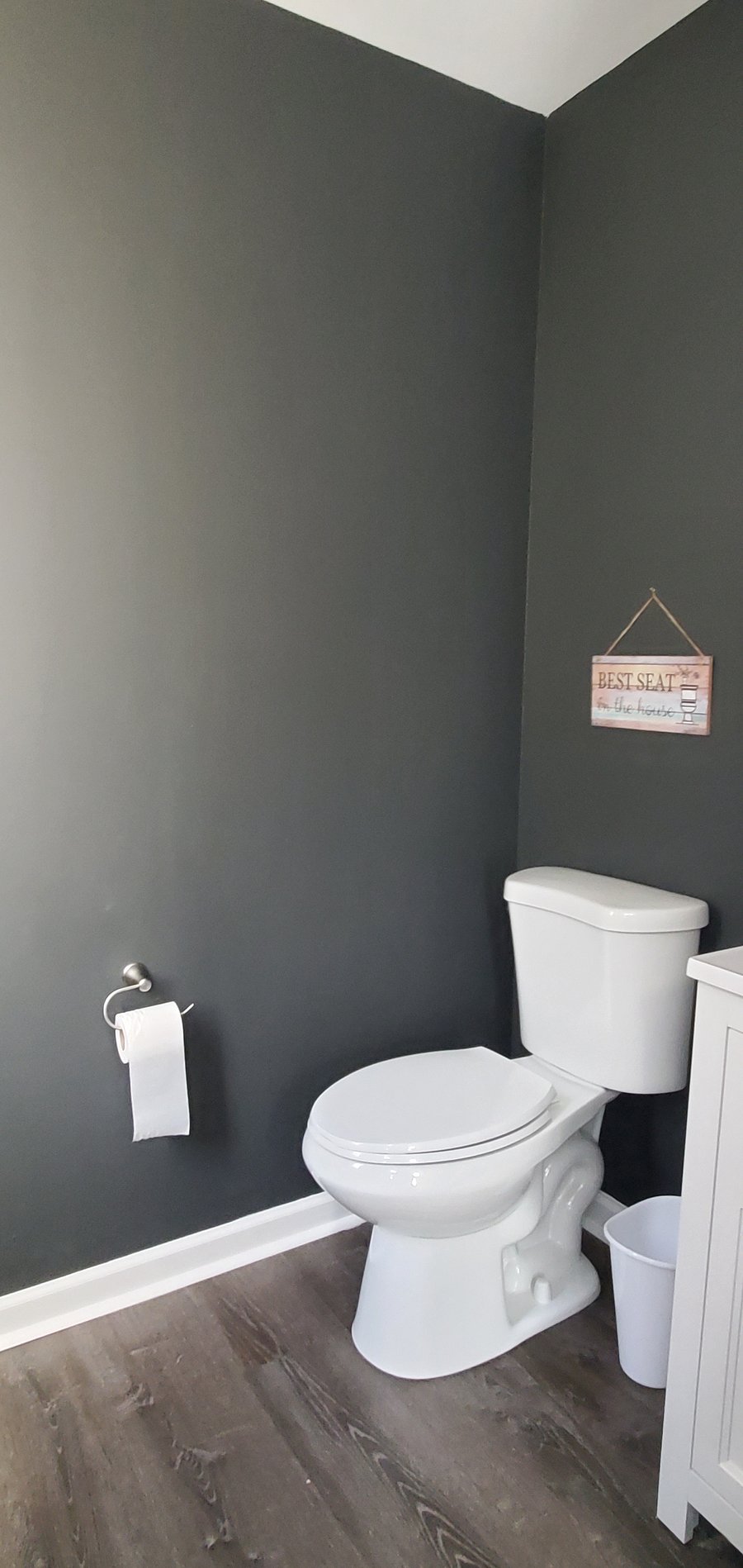 1/2 bath main floor