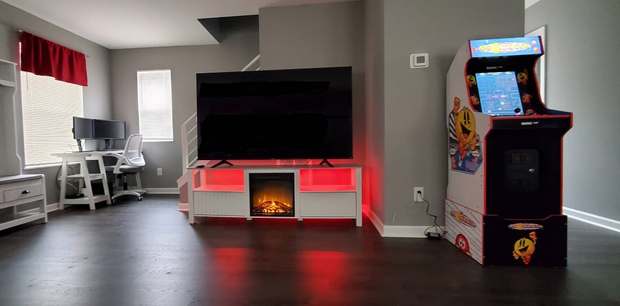 75" Roku Smart TV