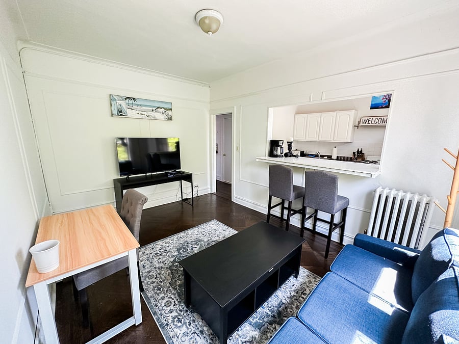 Furnished Finder property 636310_1 photo 2