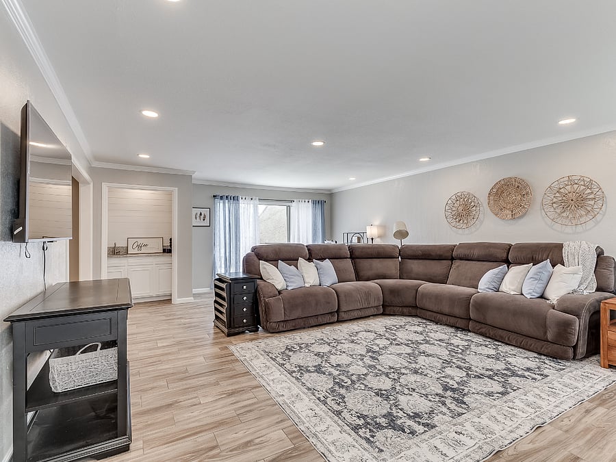 Furnished Finder property 636311_3 photo 7