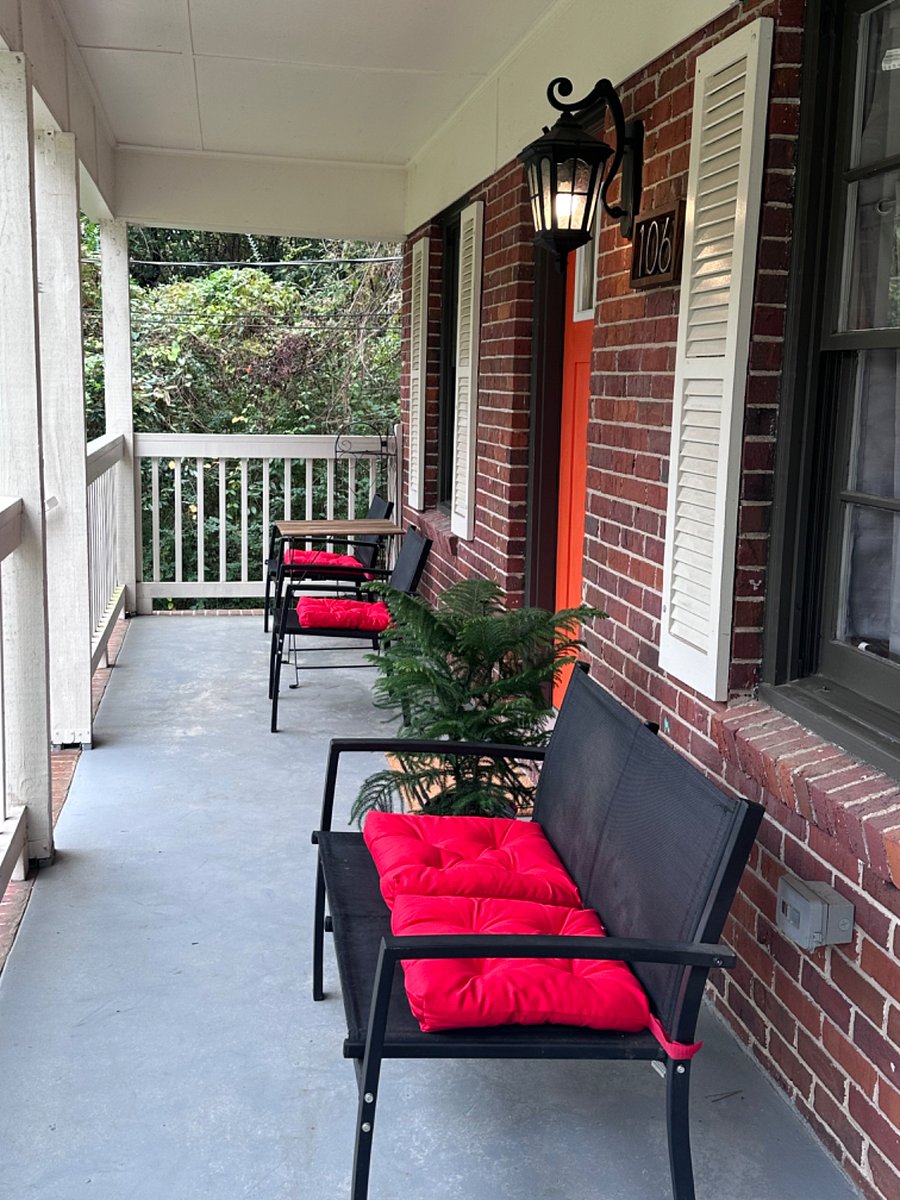Furnished Finder property 636338_1 photo 11