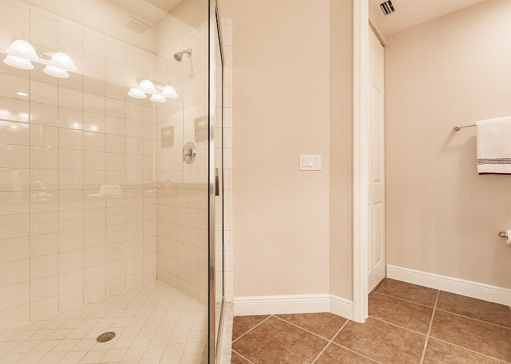 Furnished Finder property 636393_1 photo 4