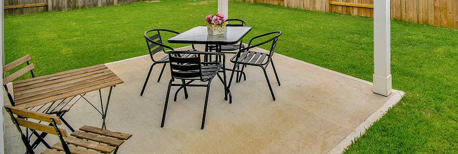 Enjoy the fully fenced backyard! Perfect for pets and little ones.