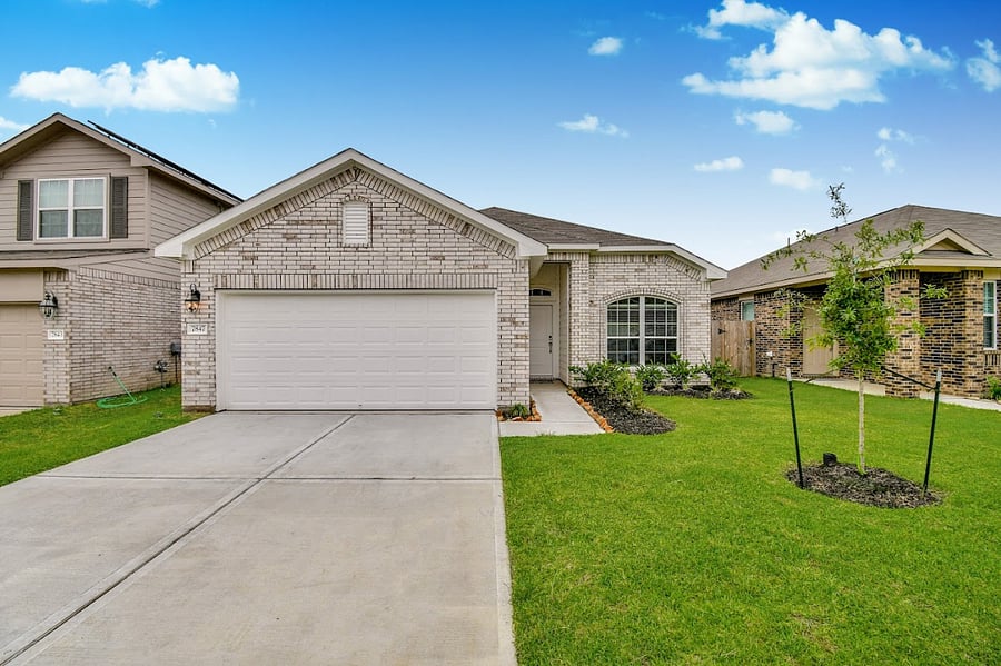 Enjoy the convenience of the ranch style home with easy accessibility.