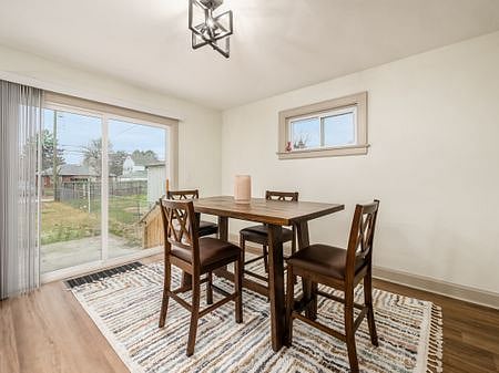 Furnished Finder property 636495_2 photo 12