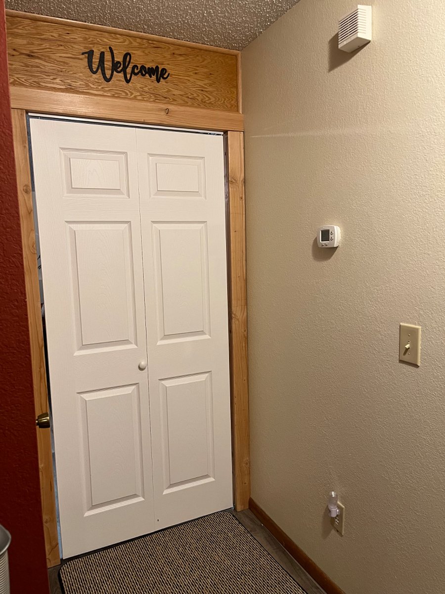 Private entrance to rental space