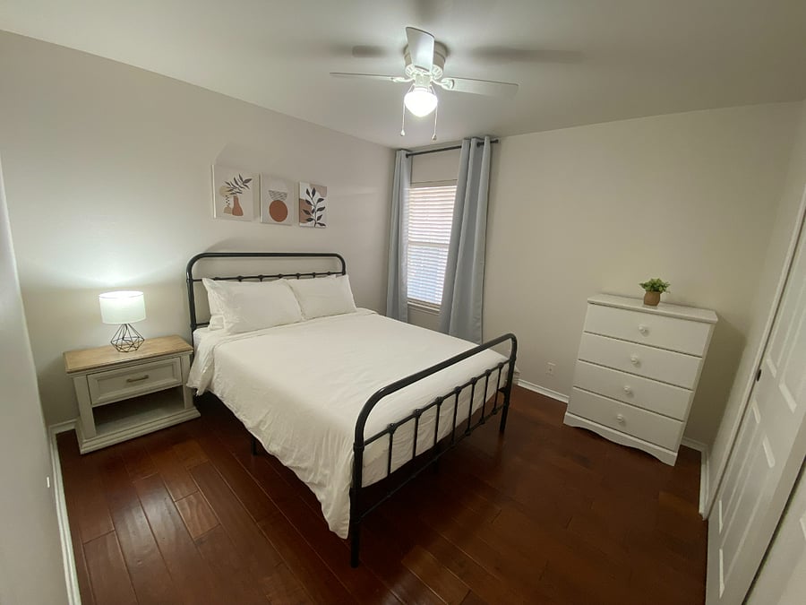 Bedroom 2 with queen bed
