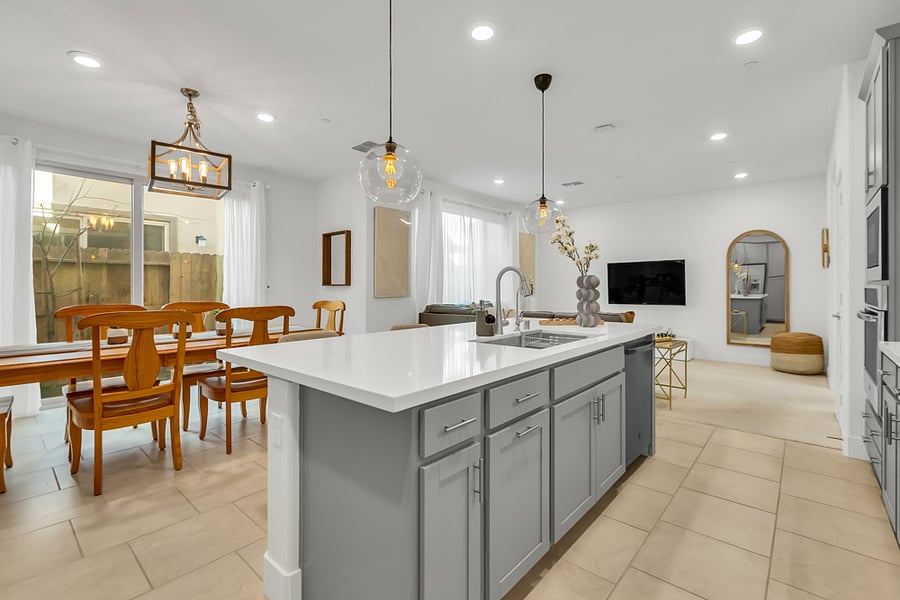 Furnished Finder property 636600_1 photo 11