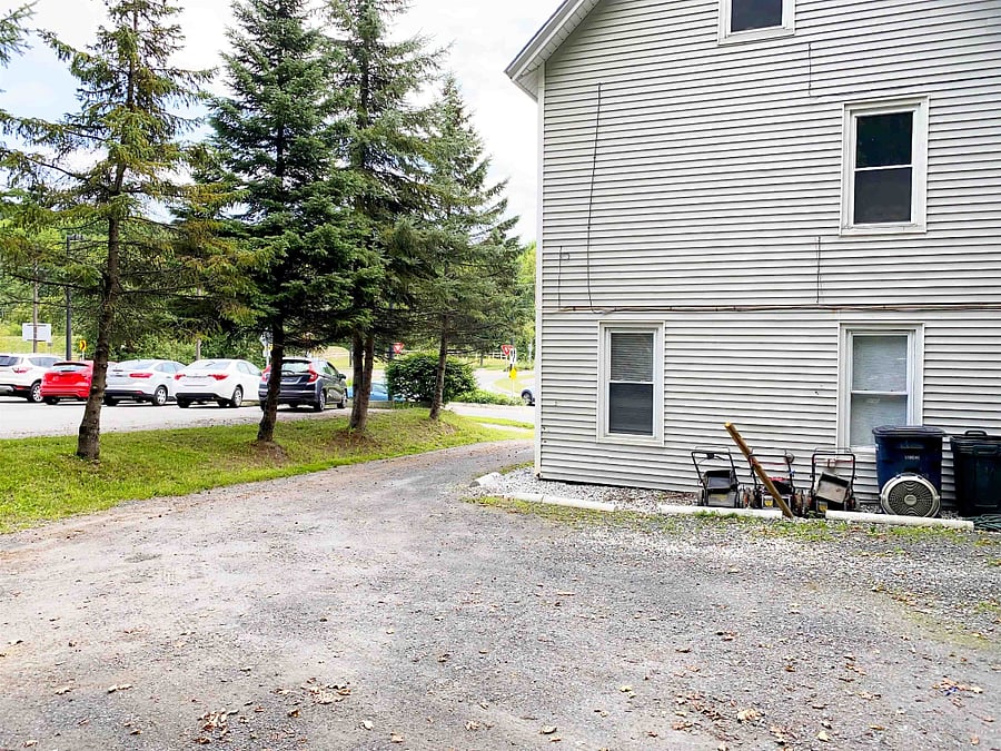 Furnished Finder property 636602_1 photo 11