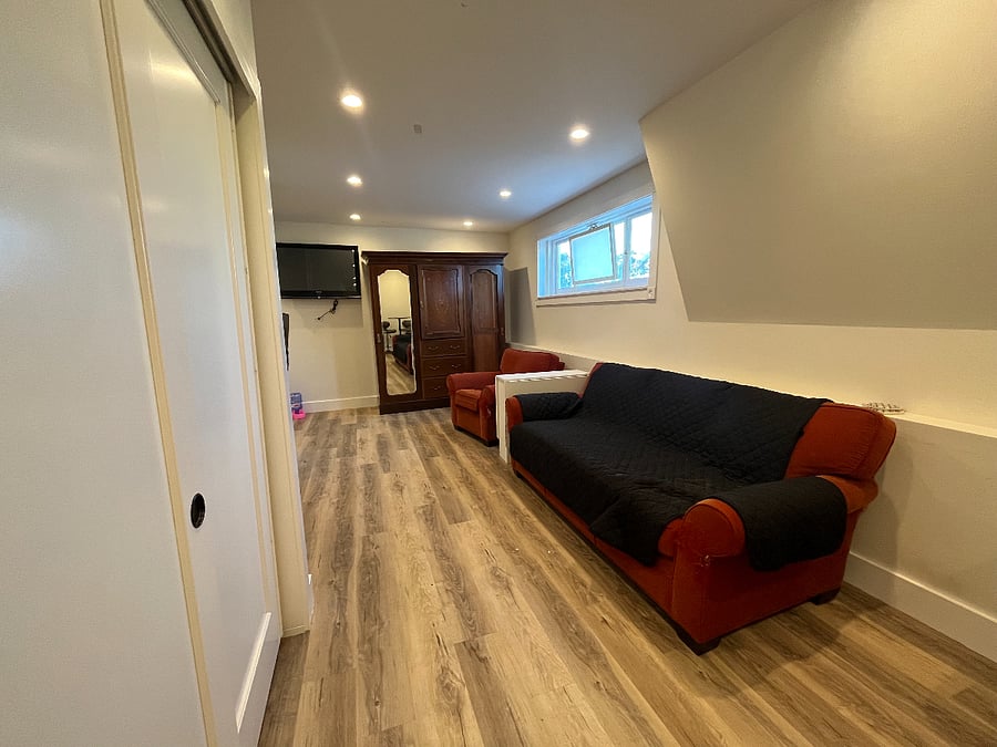 Furnished Finder property 636614_2 photo 17
