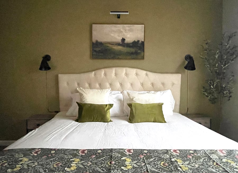 Master Bedroom on lower floor